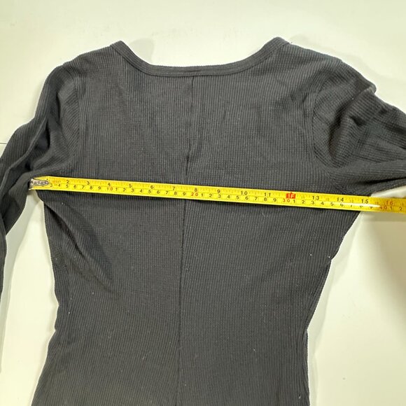 Lululemon Close Call Henley Long Sleeve Black size 2 - Picture 5 of 6